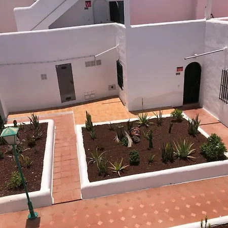 아파트 Birgitt En Aloha Garden Con Vista Mar Y Piscina 아데제