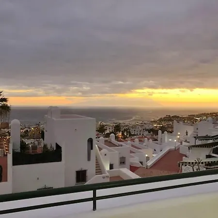 Birgitt En Aloha Garden Con Vista Mar Y Piscina 아파트 *