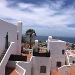 Birgitt En Aloha Garden Con Vista Mar Y Piscina