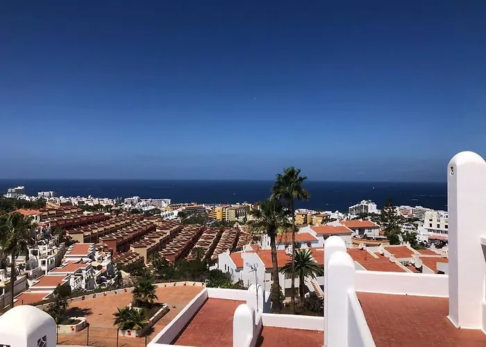 Birgitt En Aloha Garden Con Vista Mar Y Piscina